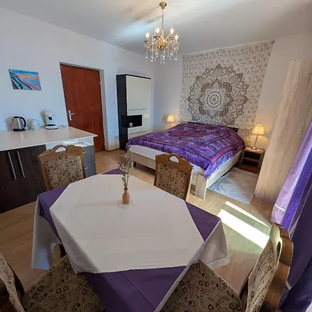 Retreat Und Seminarhaus Am 180 Meter Luftlinie *